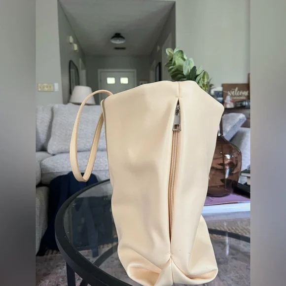 a new day pastel yellow tote - Picture 3 of 4